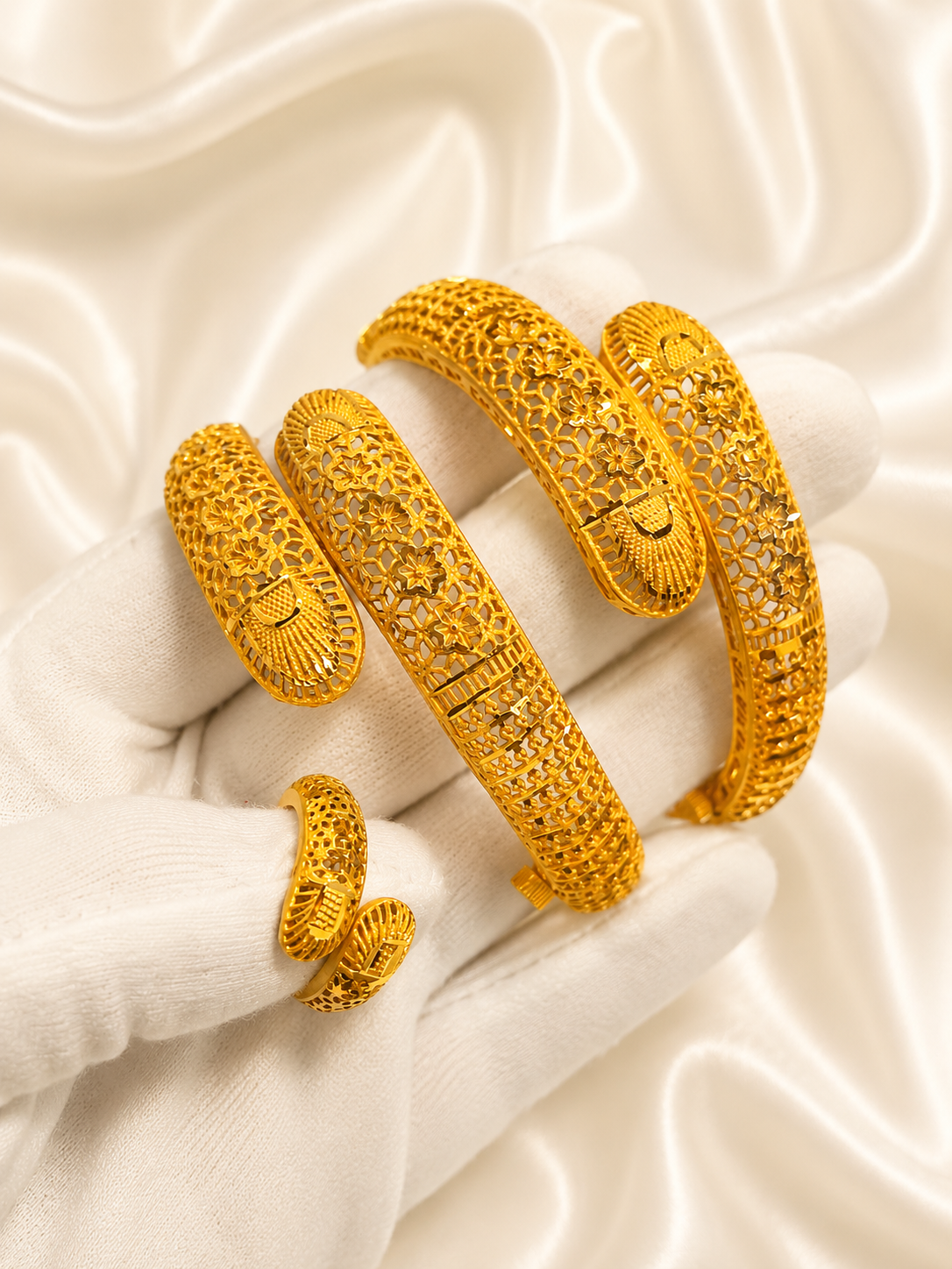 00001 - Bracelet - 2 Gram Gold Plated