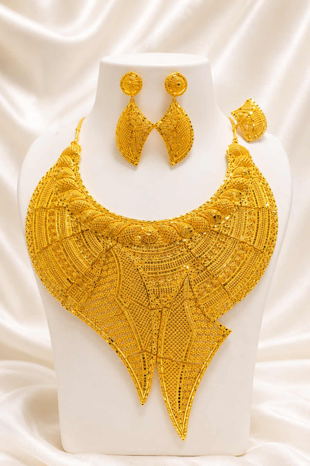 00941 - Necklace - 2 Gram Gold Plated