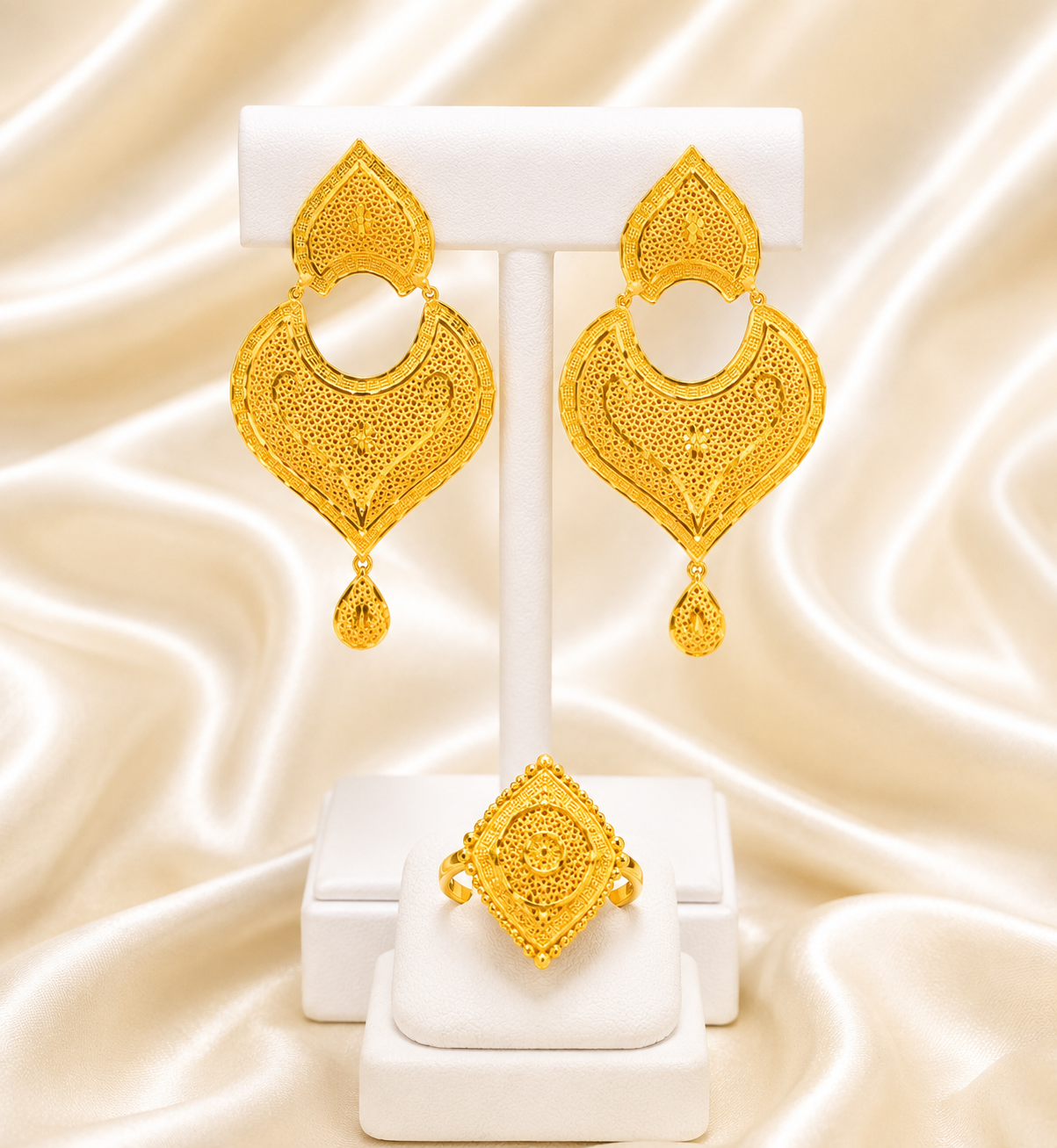 00777 - Earring - 2 Gram Gold Plated