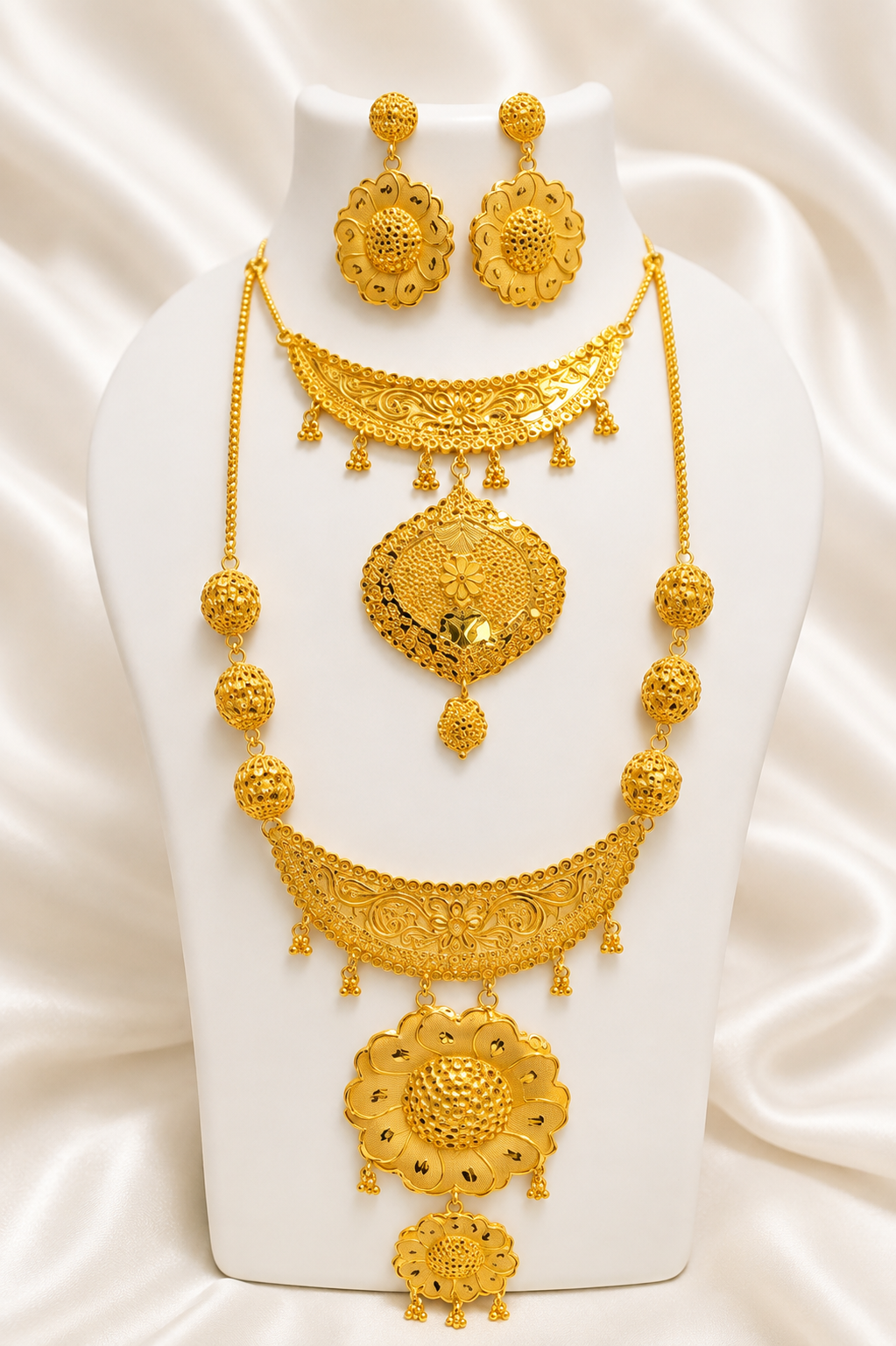 00938 - Collier - Plaqué or 2 grammes