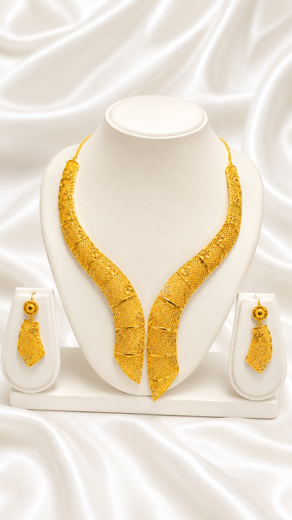 00819 - Necklace - 2 Gram Gold Plated