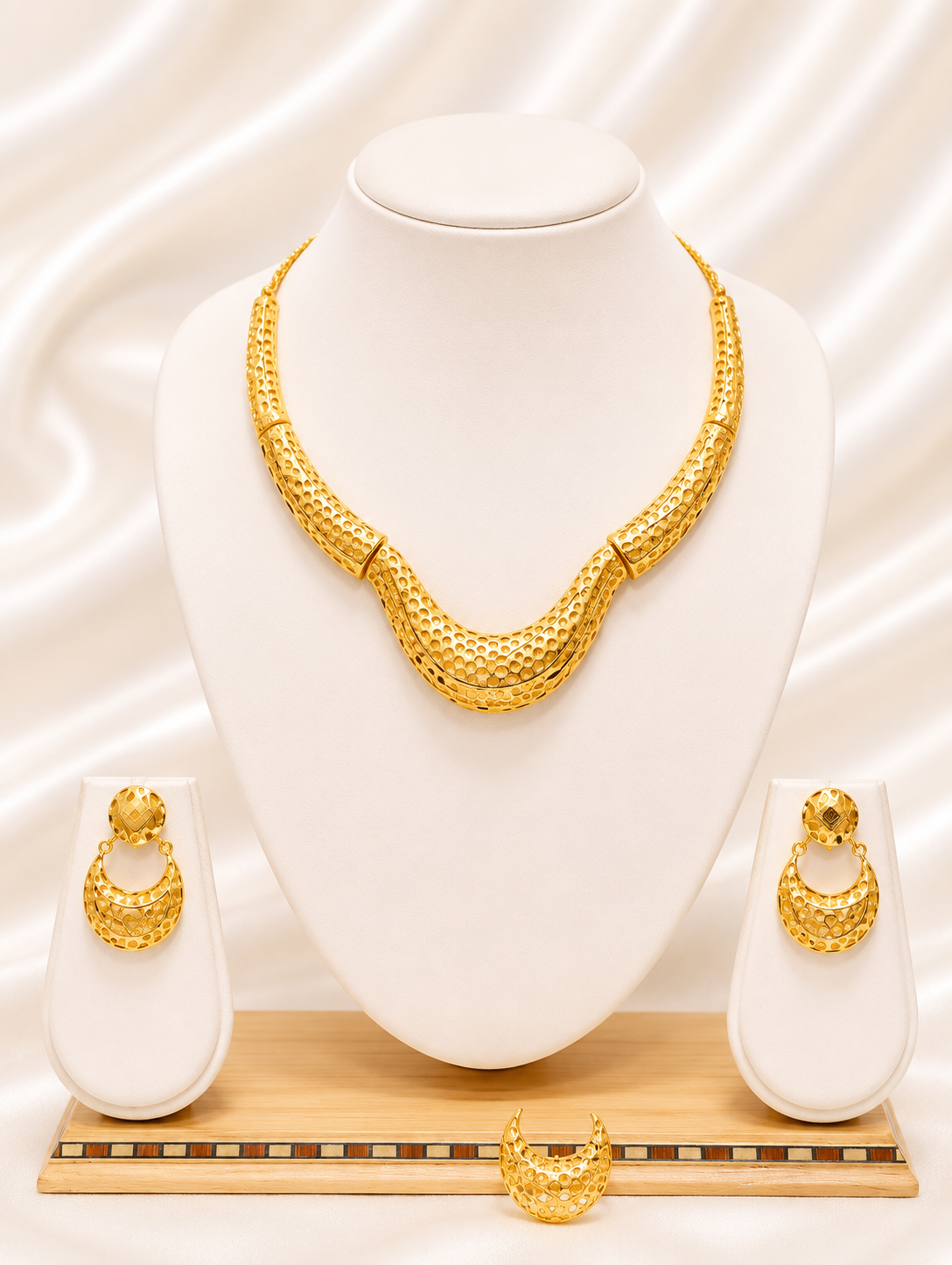 00848 - Necklace - 2 Gram Gold Plated