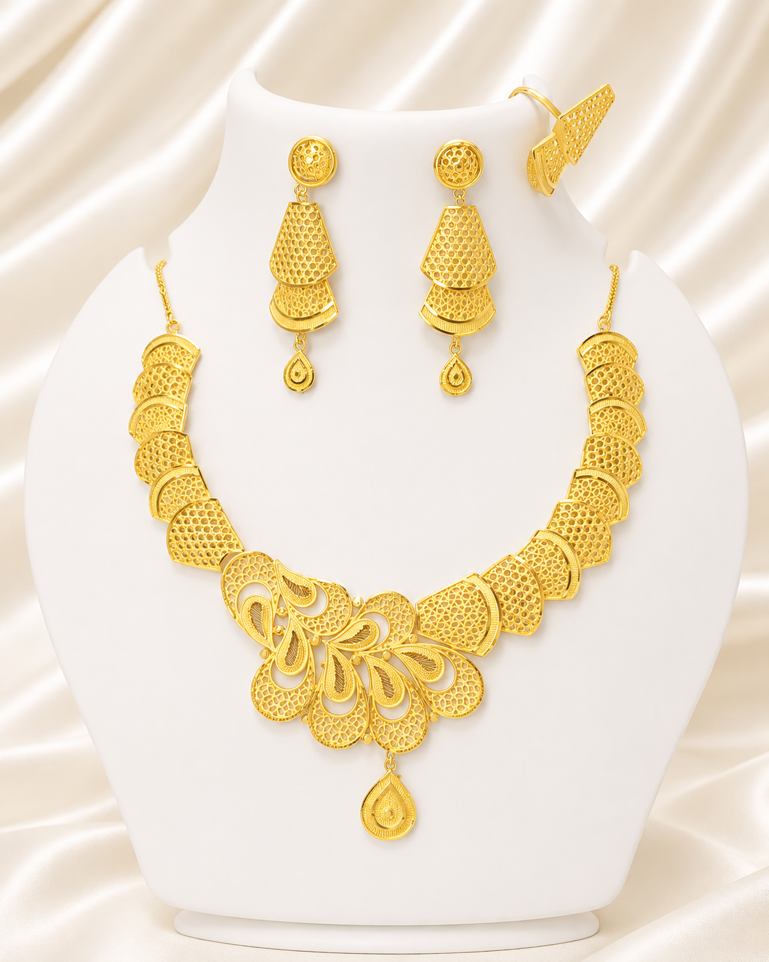 00861 - Necklace - 2 Gram Gold Plated