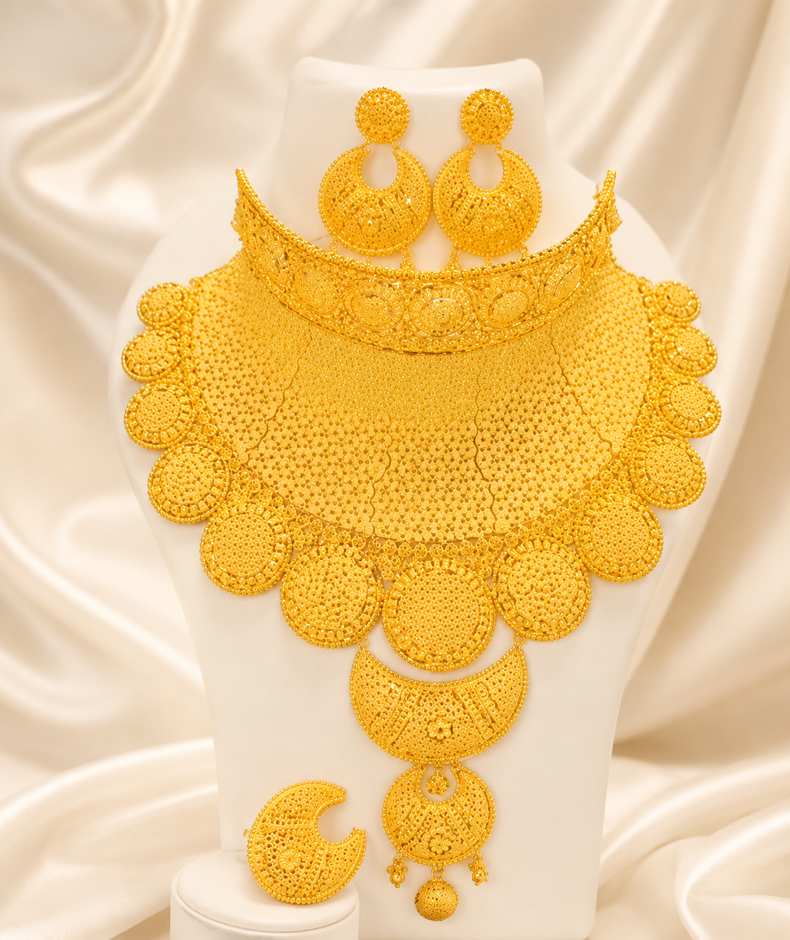 00962 - Collar - Enchapado en oro de 2 gramos