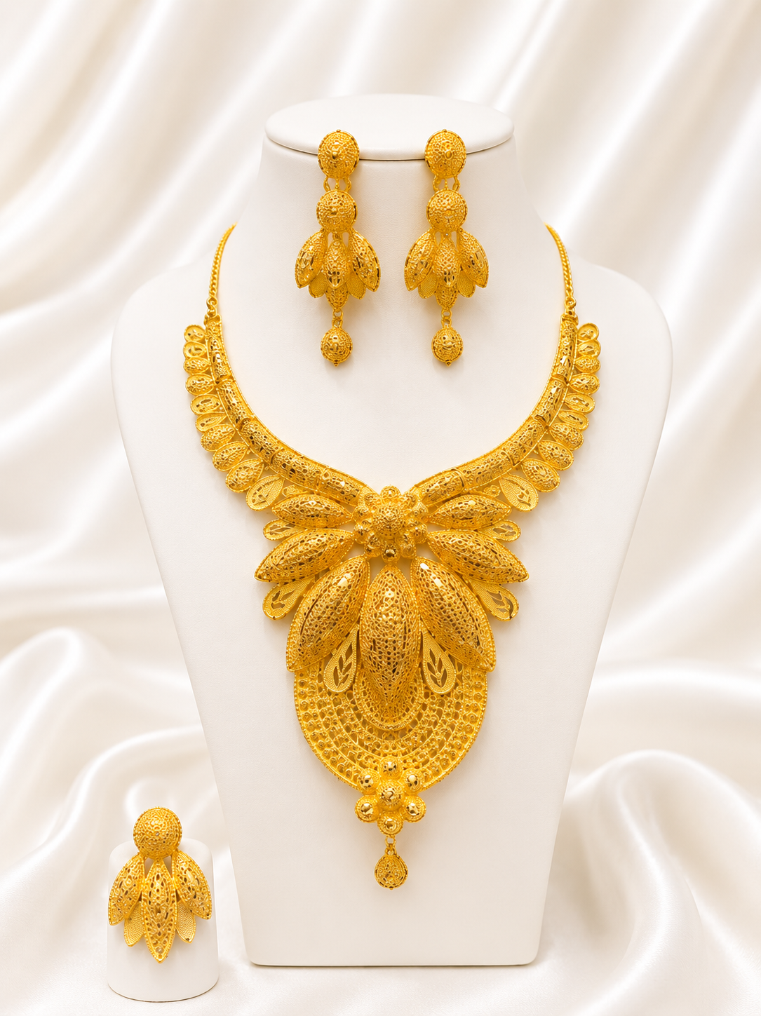 Necklace 0616