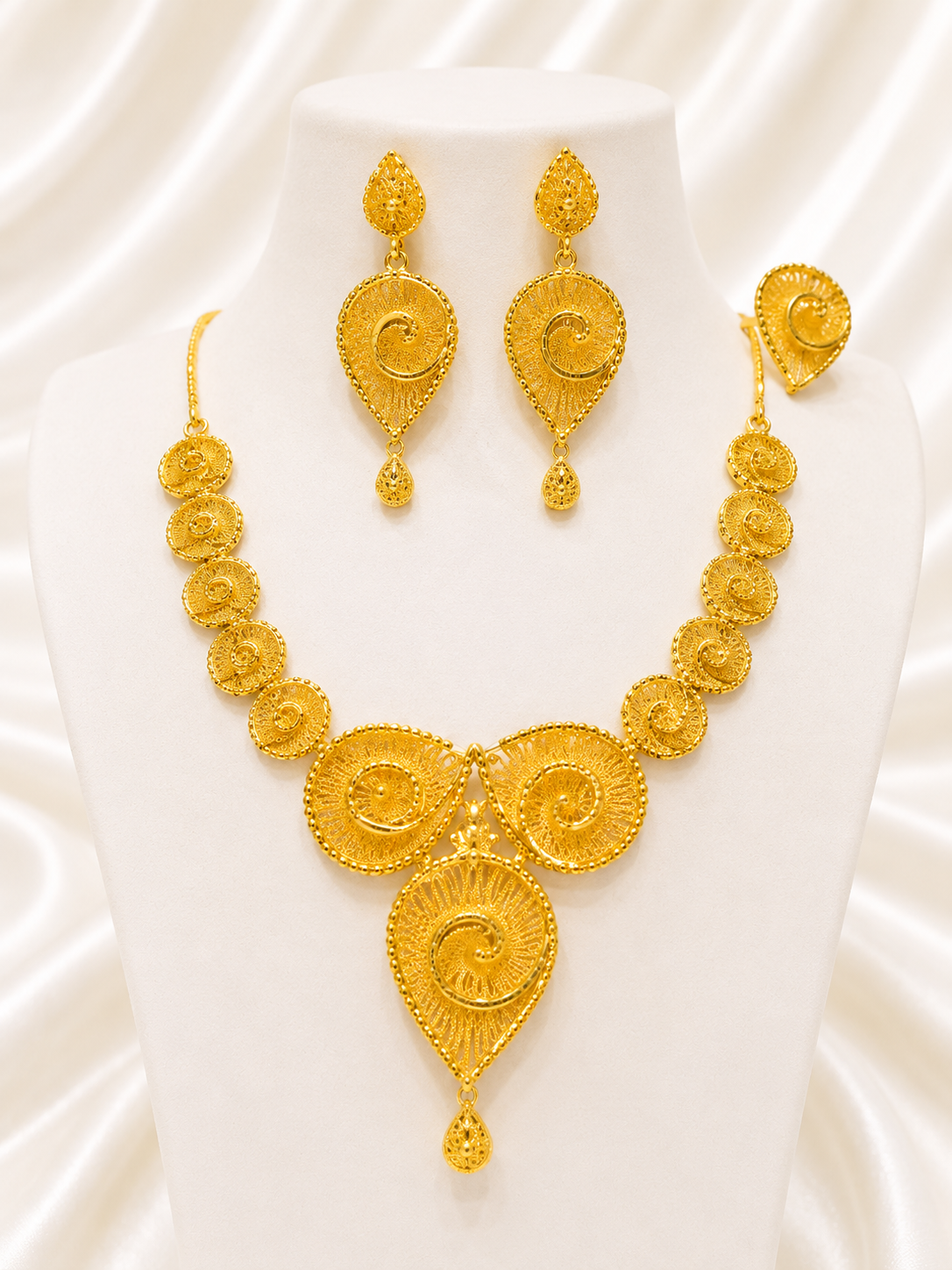 Necklace 0610