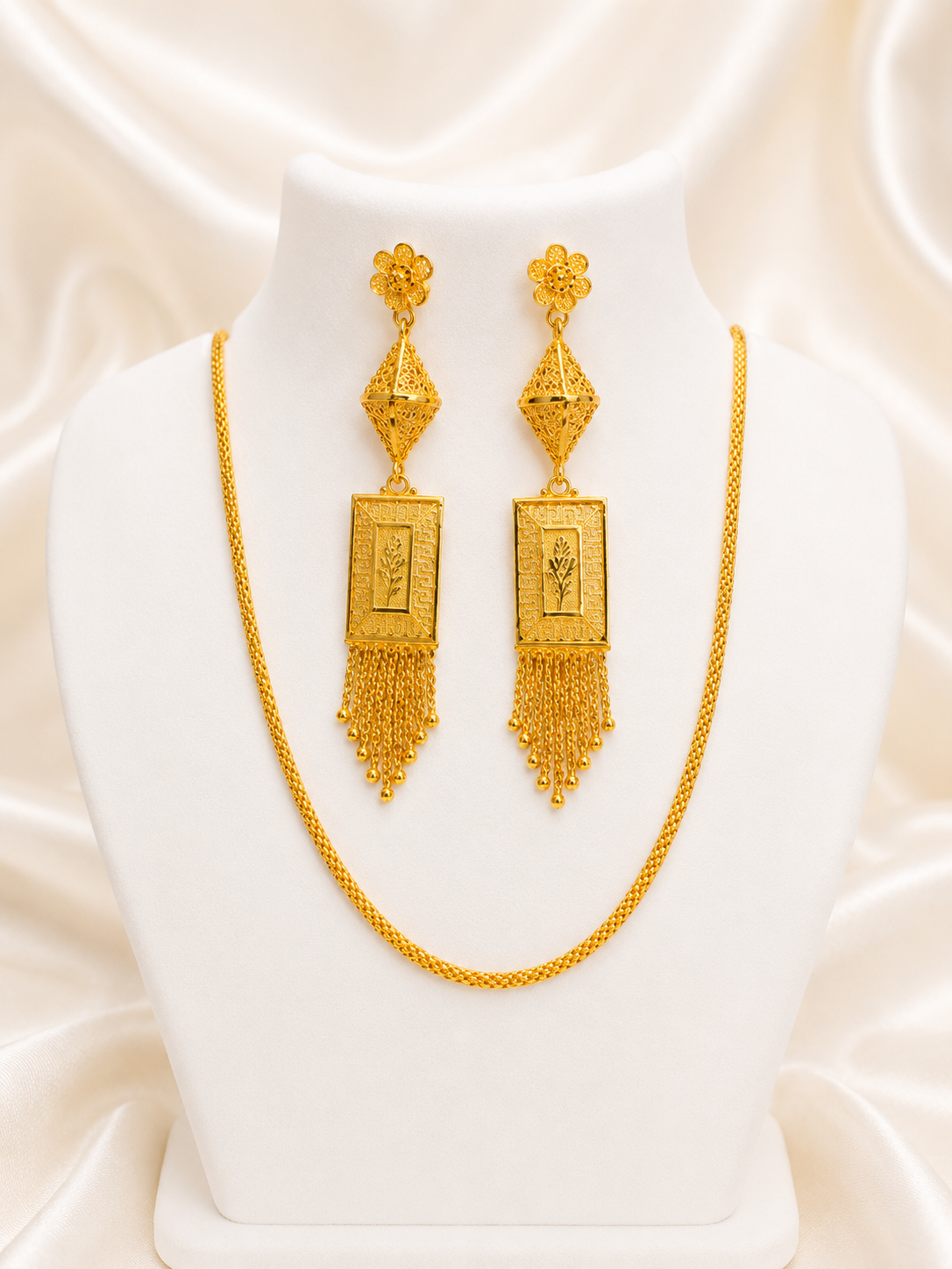 Necklace 0674