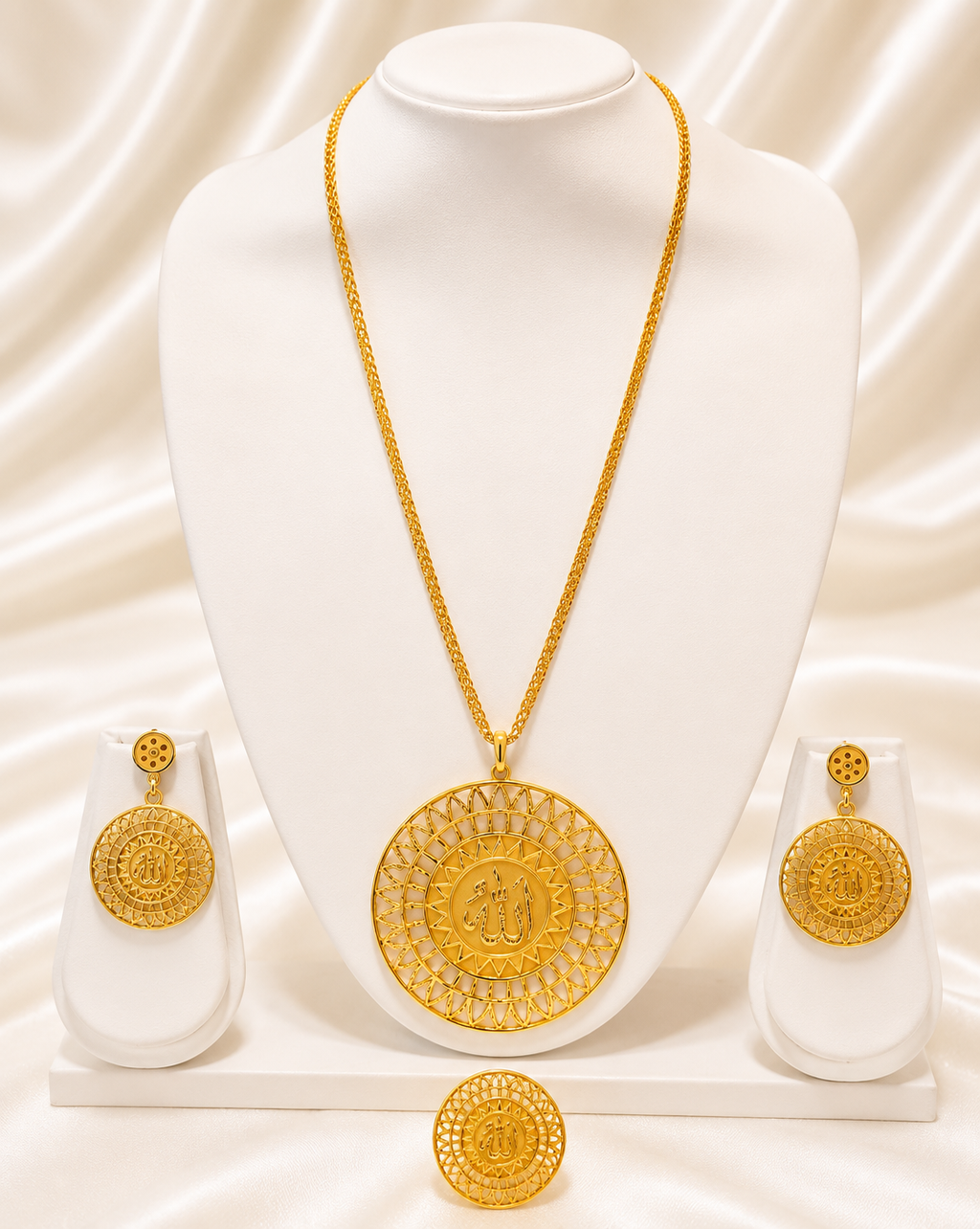 00236 - Collar - 2 Gramos Chapado en Oro