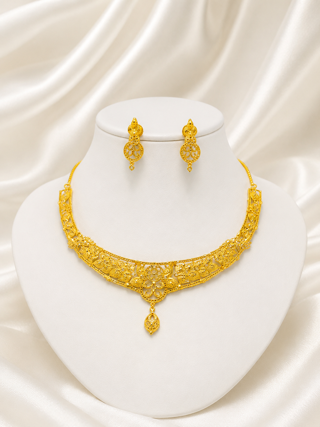 00275 - Collar - Bañado en oro de 2 gramos
