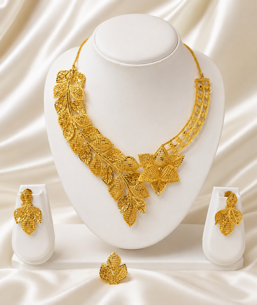 00280 - Collar - 2 gramos chapado en oro