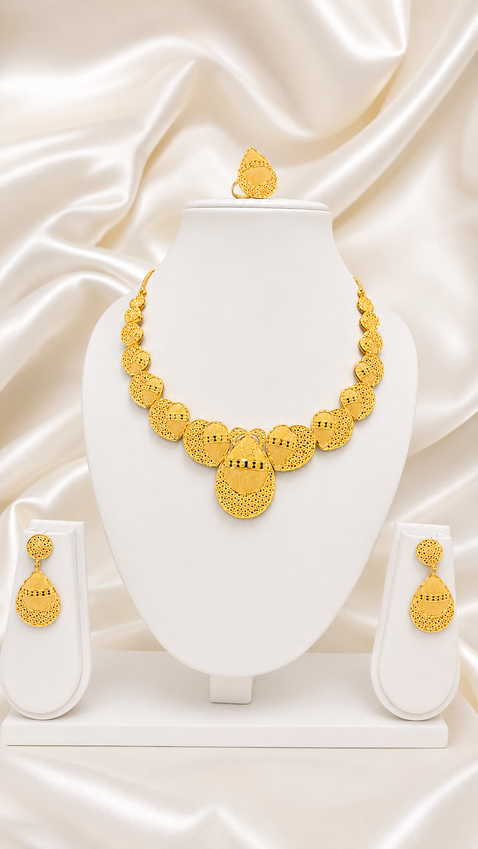 00285 - Collar - Baño de oro de 2 gramos