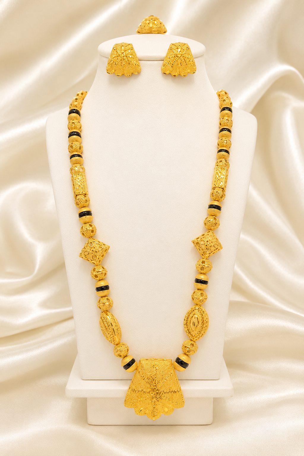 00354 - Collar - Bañado en oro de 2 gramos