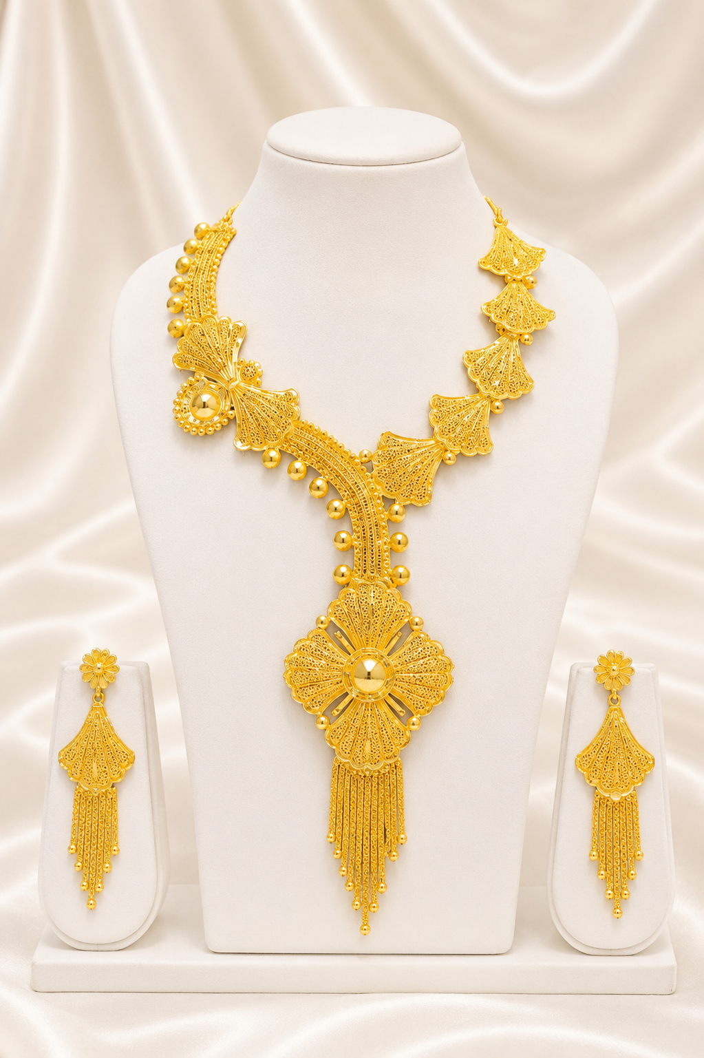 00323 - Collar - 2 Gramos Bañado en Oro