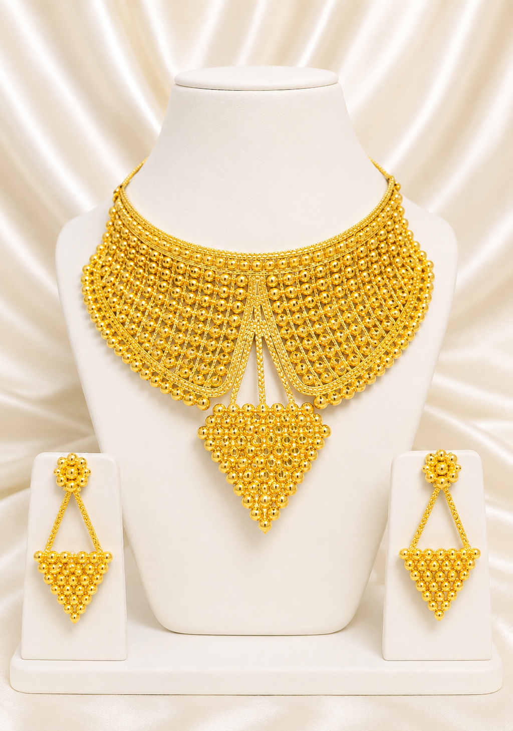 00329 - Collar - Chapado en oro de 2 gramos