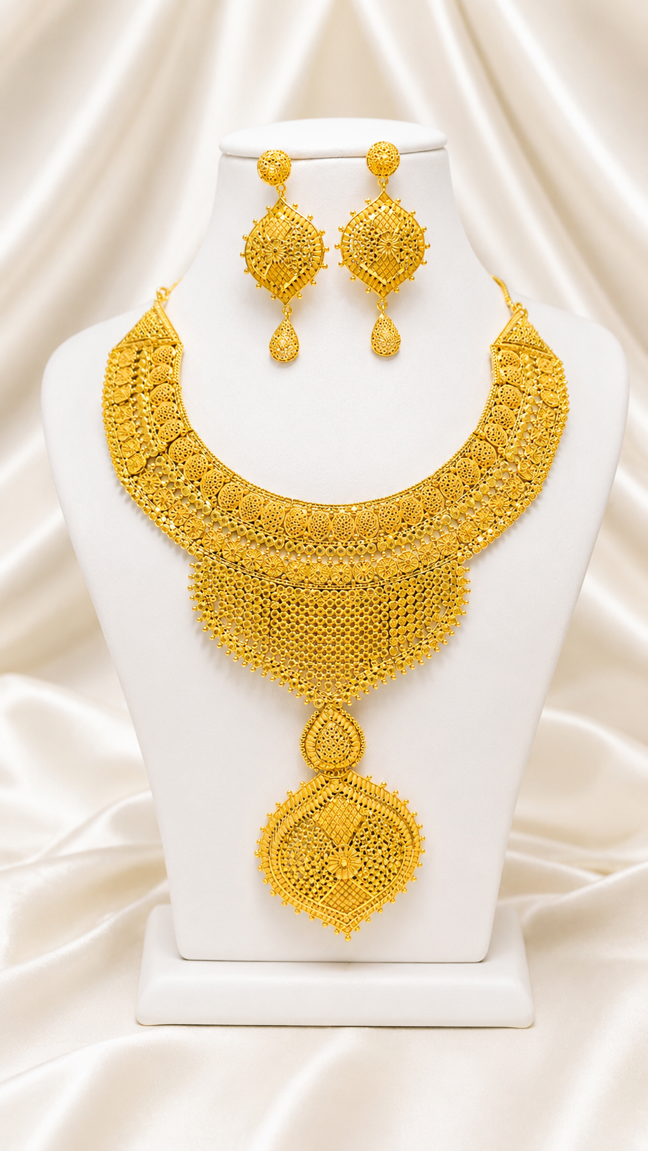 00333 - Collar - 2 gramos chapado en oro