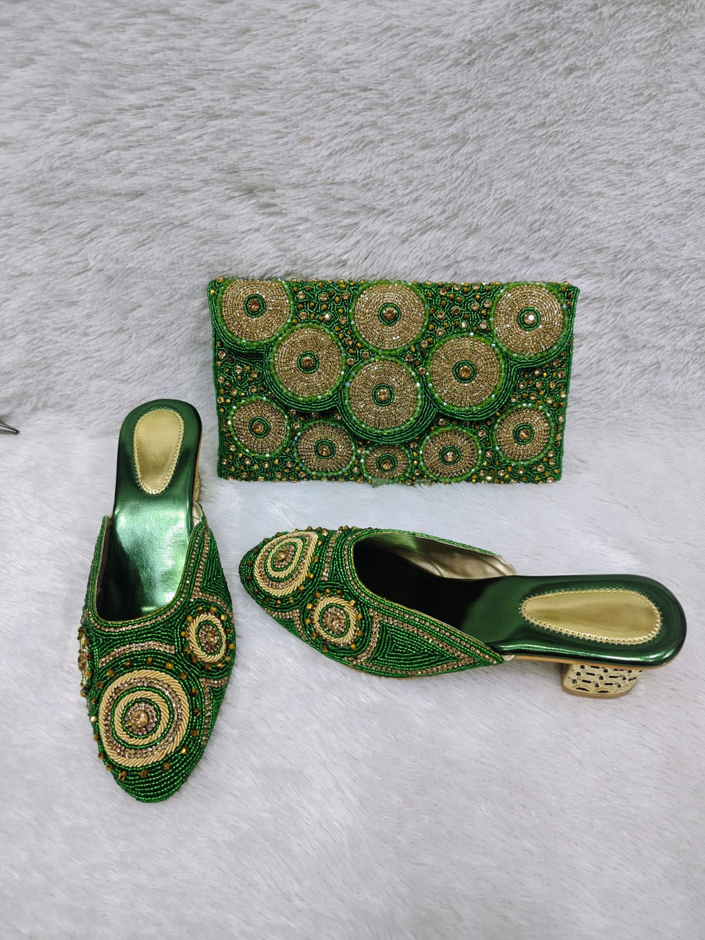 Conjunto de Tacones y Monedero 0006