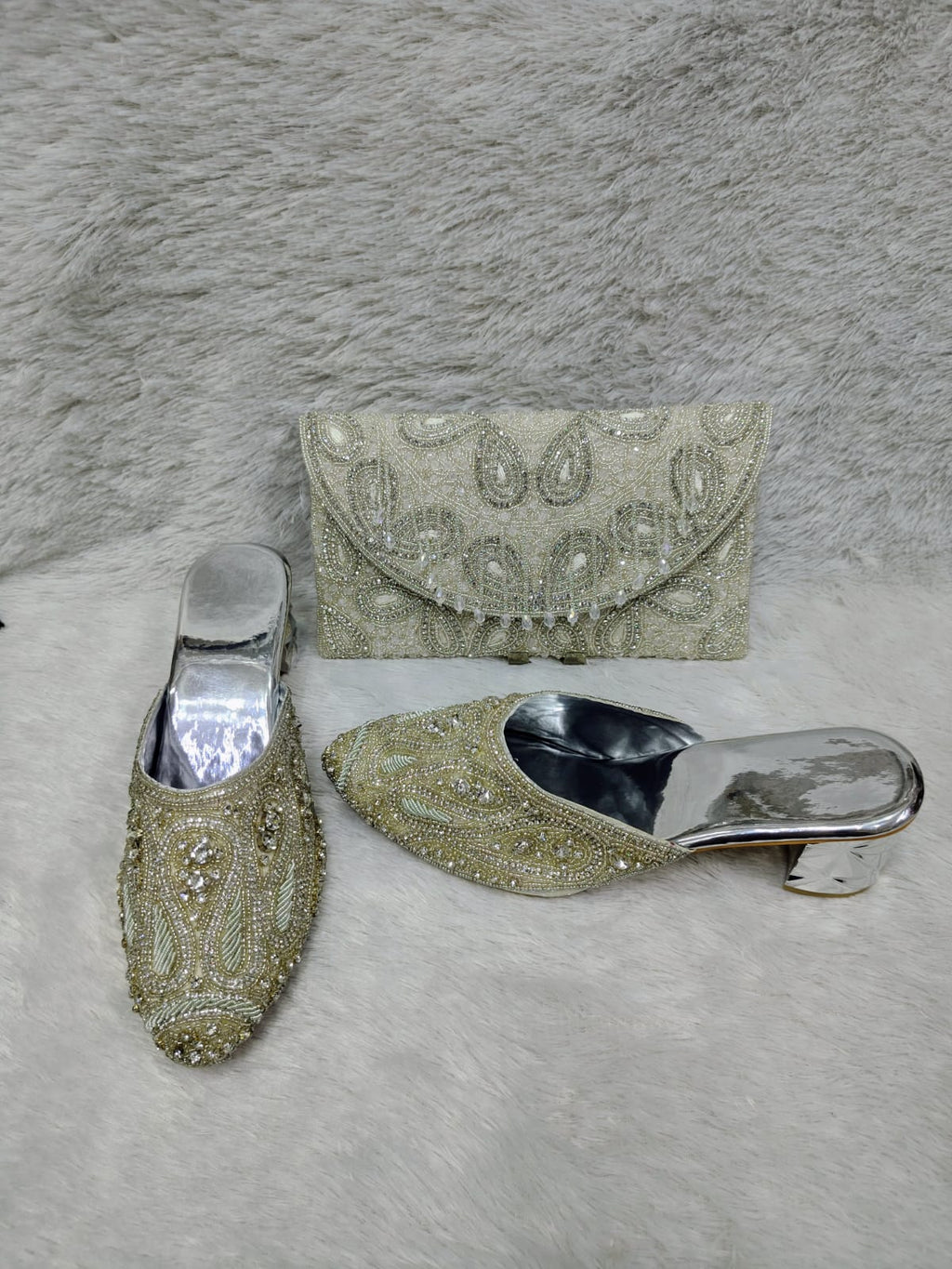 Set de tacón y cartera 0008