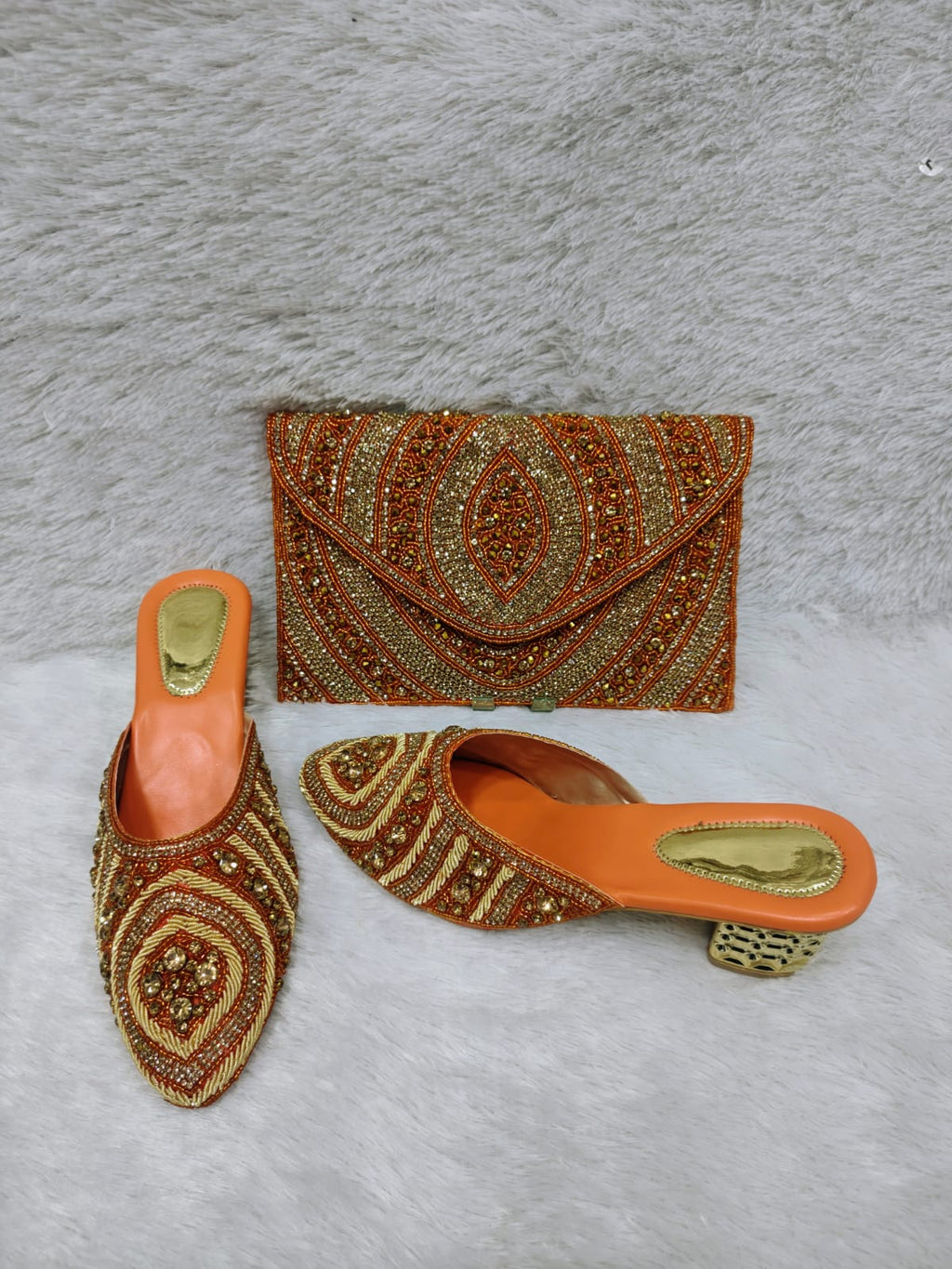 Conjunto de tacón y bolso 0011