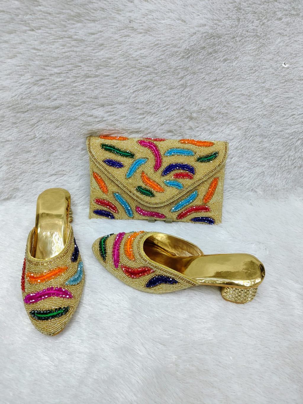 Conjunto de tacón y bolso 0012