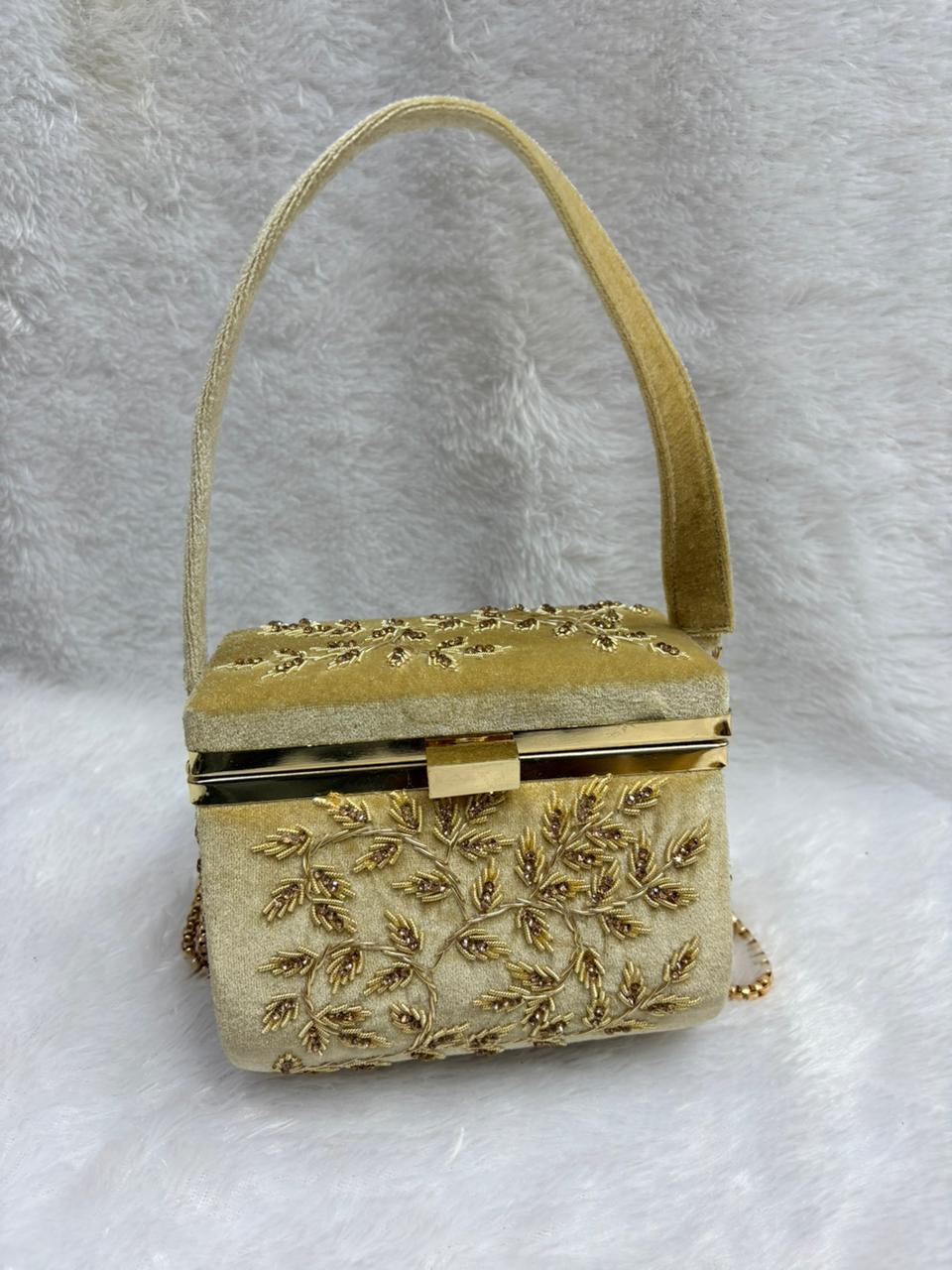 Purse 0002