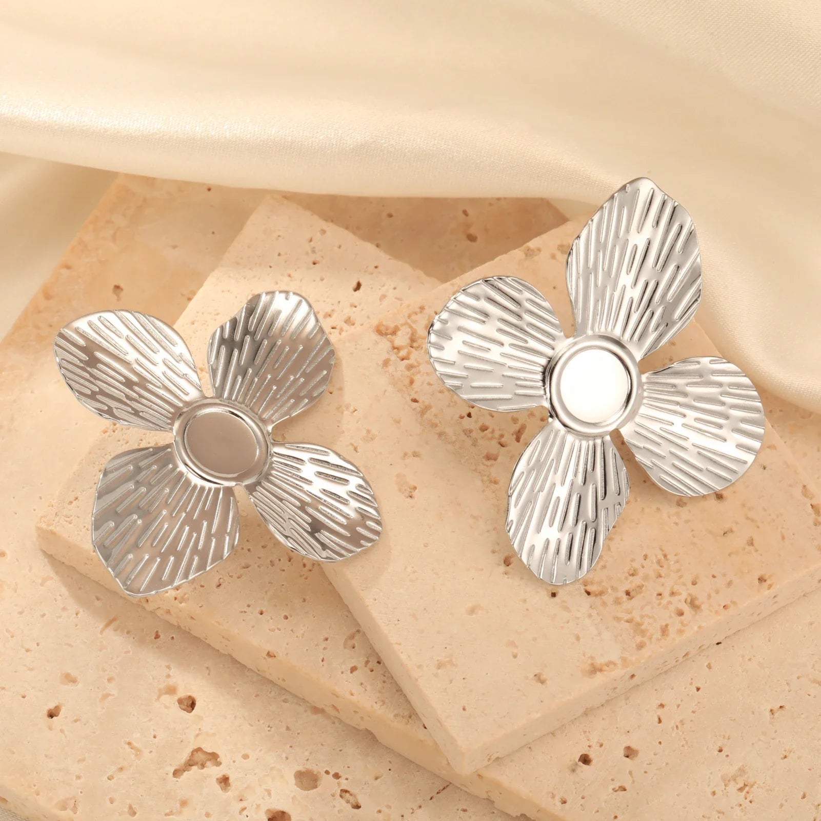 Unift Vintage Flower Stud Earrings for Women – Bohemian 14K Gold-Plated Stainless Steel Statement Jewelry