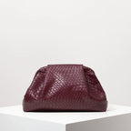 Elariah Burgundy Woven PU Leather Clutch Bag – Vintage Kiss Lock Evening Purse for Weddings & Formal Occasions
