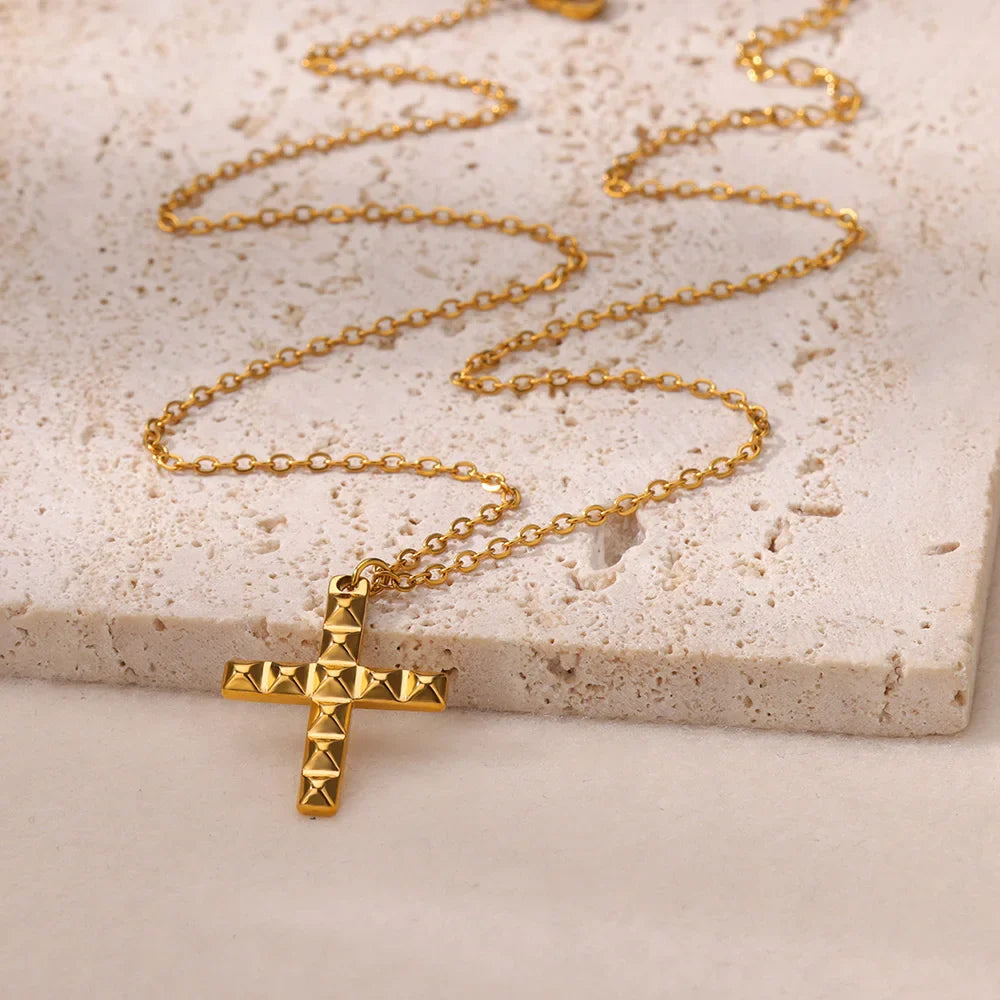 Sunflower Pendant Geometric Necklace – Stainless Steel Clavicle Chain for Women