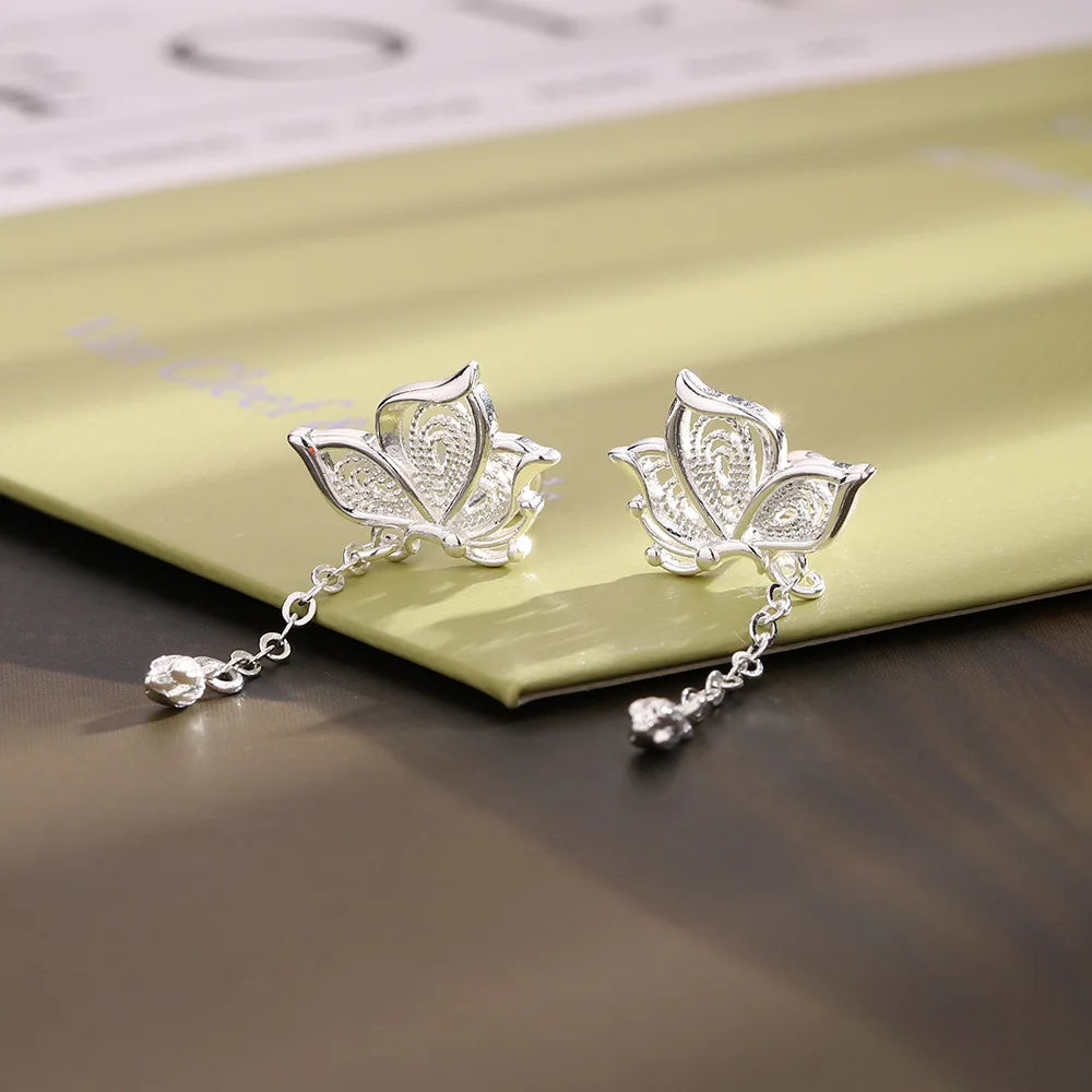 Elariah Pendientes de Mariposa Hueca de Plata de Ley 925 – Pendientes Hipoalergénicos de Mariposa de Cristal para Mujer