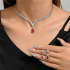 Luxurious Crystal Water Drop Necklace & Earrings Set – Elegant Bridal & Party Jewelry