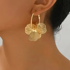 Pendientes de Aro Dobles Dorados con Diseño Floral Hueco – Pendientes Colgantes Étnicos Vintage para Mujer