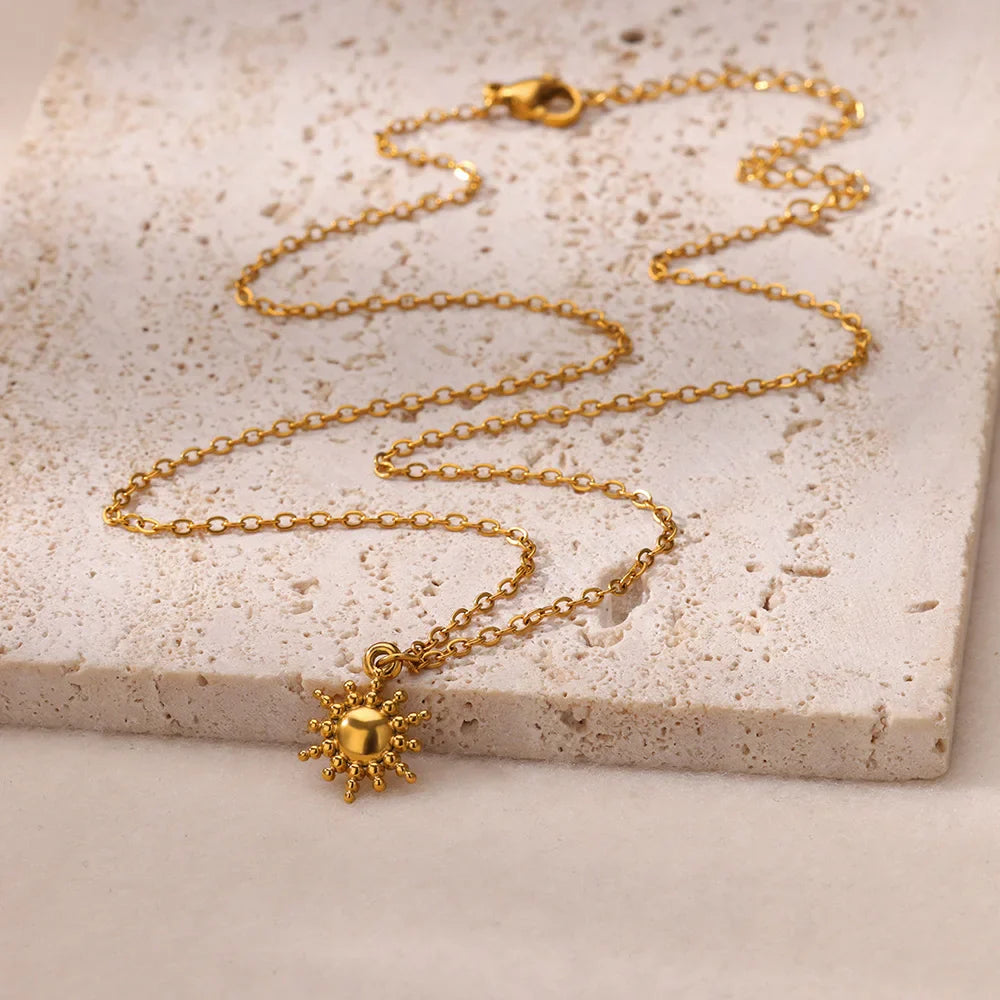 Sunflower Pendant Geometric Necklace – Stainless Steel Clavicle Chain for Women