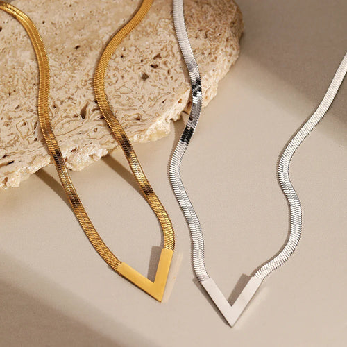 Collar con Colgante Geométrico de Acero Inoxidable – Joyería Minimalista Unisex para Hombre y Mujer