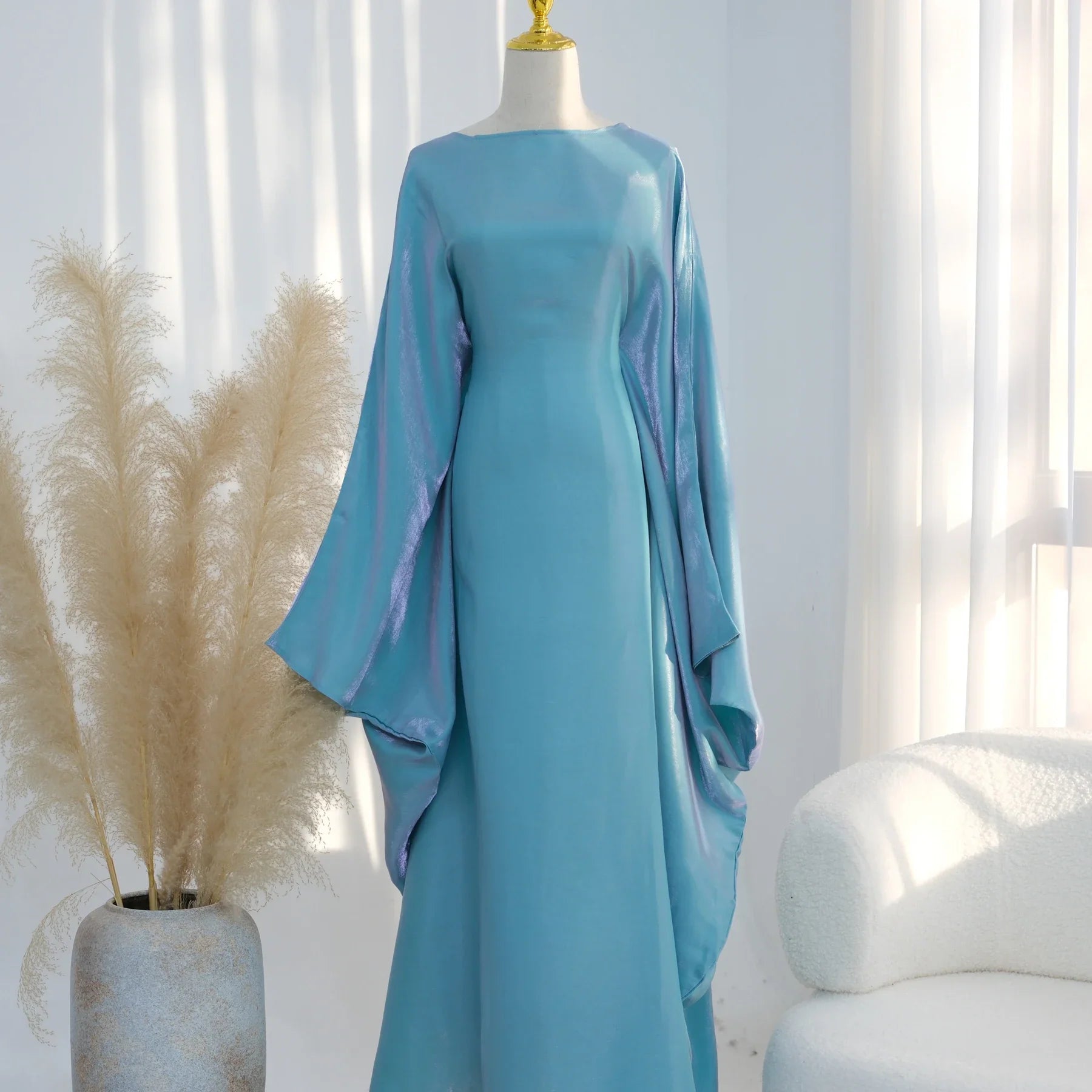 Elariah Shimmering Eid Kaftan Abaya – Extra Loose Fit Butterfly Sleeve Maxi Dress for Ramadan, Evening & Party Wear