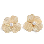 Elariah Vintage Metal Flower Stud Earrings – Gothic Petal Design Zinc Alloy Statement Earrings for Women