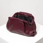 Elariah Burgundy Woven PU Leather Clutch Bag – Vintage Kiss Lock Evening Purse for Weddings & Formal Occasions