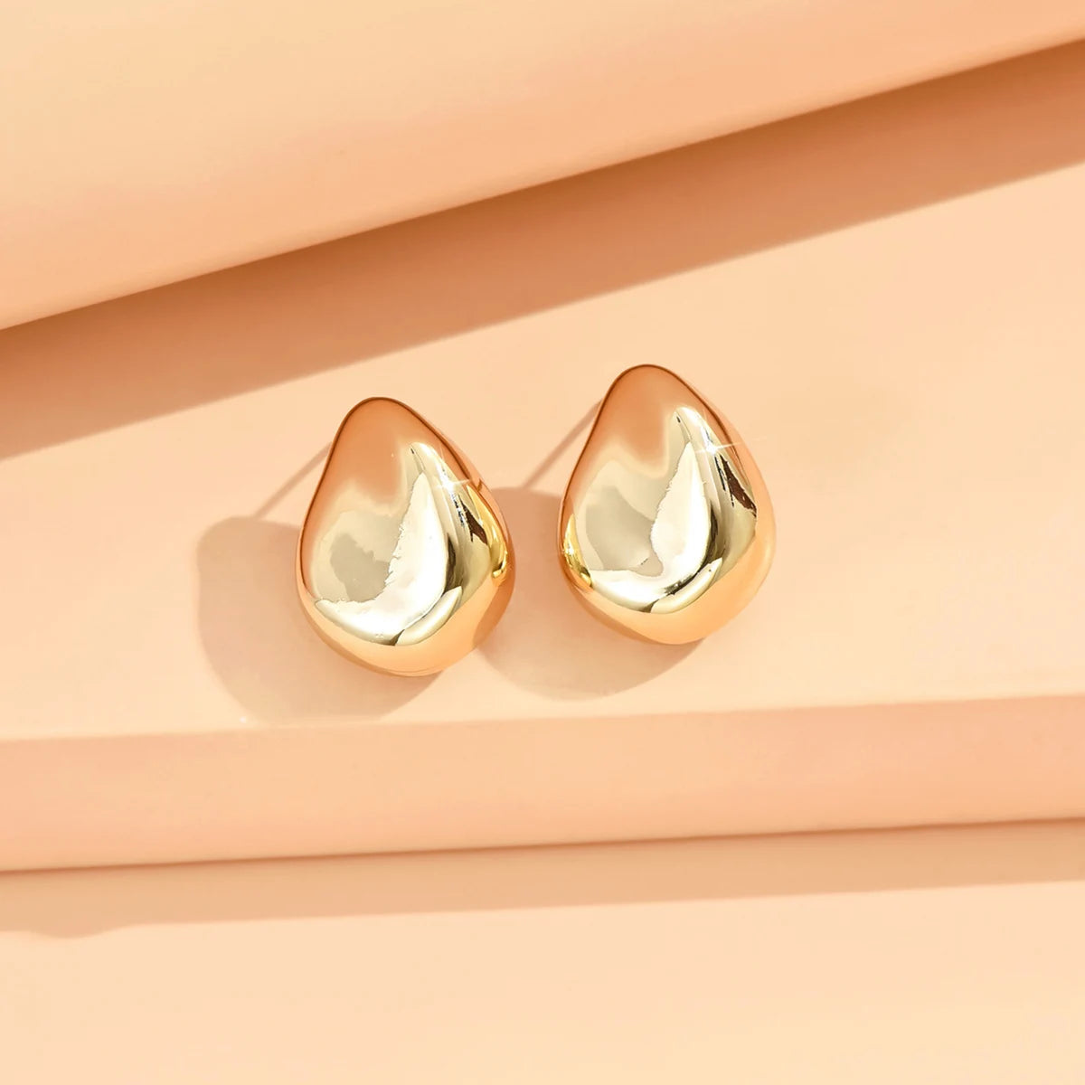 Elariah Geometric Irregular Acrylic Stud Earrings – Metallic Finish Minimalist Rhinestone Statement Earrings for Women