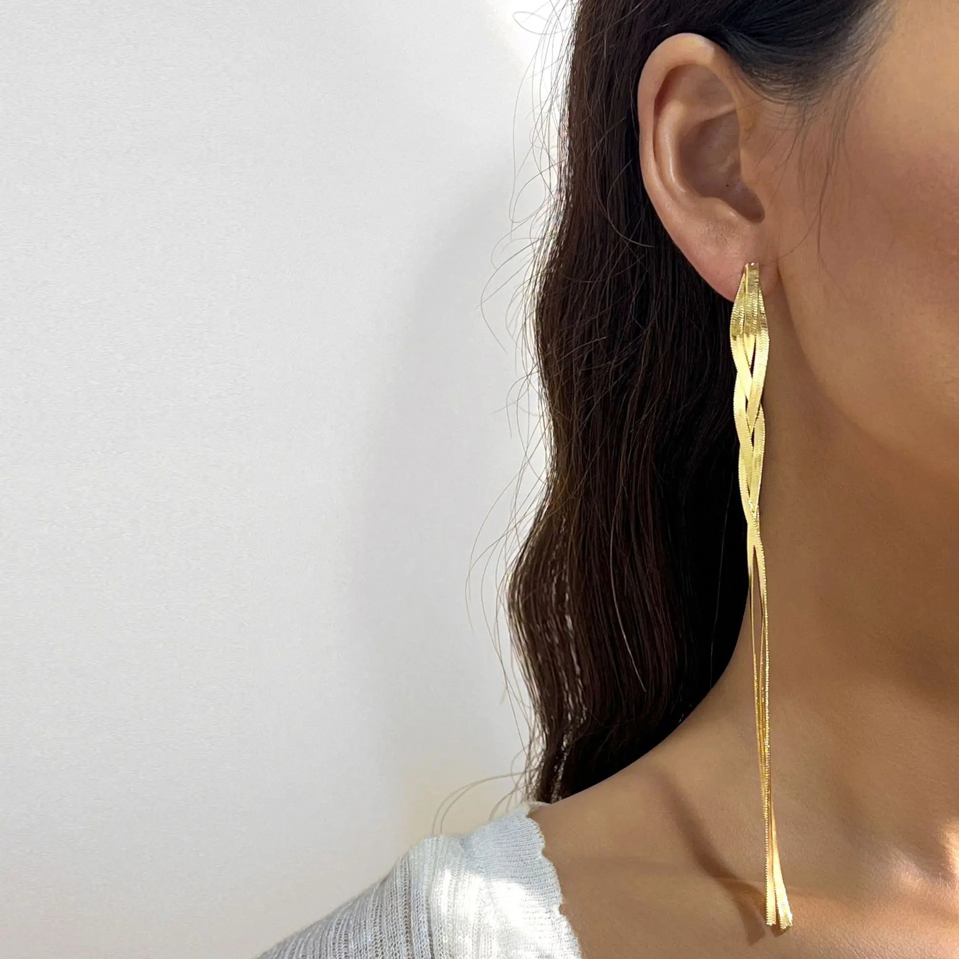 Gold Bling Tassel Statement Earrings – Elegant Long Drop Design for Women