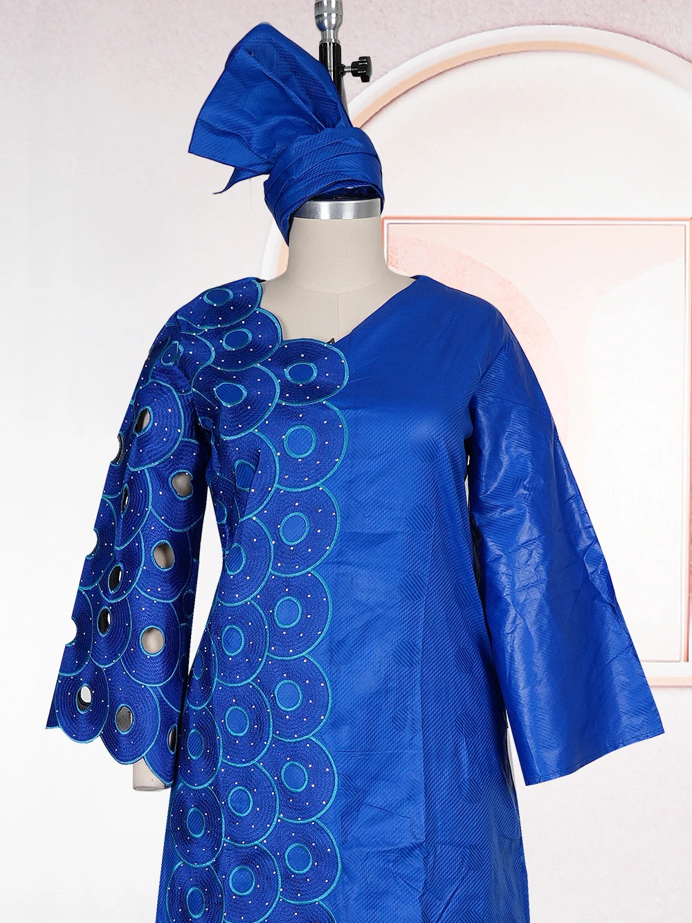 Plus Size African Embroidered Maxi Dress with Headscarf for Women – Dashiki Bazin Style Wedding & Party Dress (L–4XL)