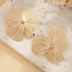 Elariah Vintage Metal Flower Stud Earrings – Gothic Petal Design Zinc Alloy Statement Earrings for Women