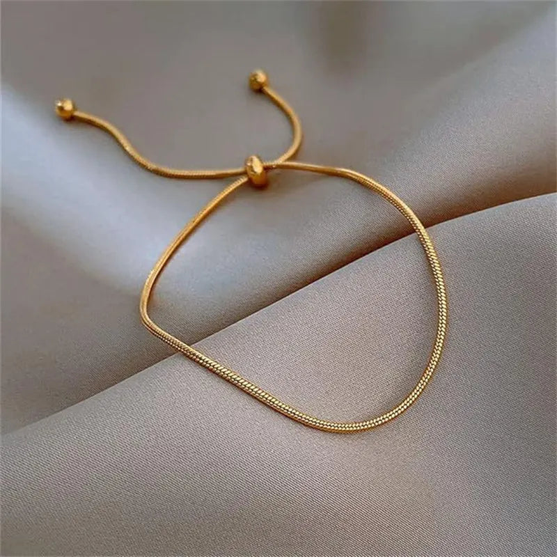 Elariah Adjustable Geometric Chain Anklet for Women – Minimalist Vintage Iron Alloy Beach Ankle Bracelet, Free Size