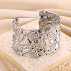 Brazalete Abierto Irregular Dorado Vintage - Pulsera de Acero Inoxidable para Mujer y Hombre