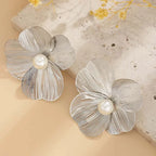 Elariah Vintage Metal Flower Stud Earrings – Gothic Petal Design Zinc Alloy Statement Earrings for Women
